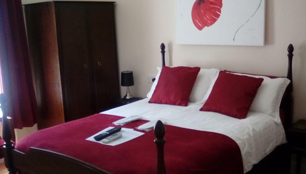 Oaklands House - Adults Only 호텔 Brading 외부 사진